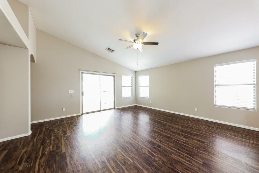 2040 S 86th Ln - Photo 3 of 16
