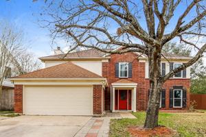 featured image of 4002 Ashwood Dr