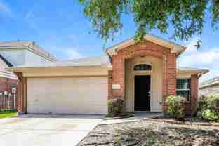 12134 Carriage Oak Cir - Photo 1 of 1