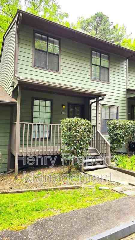 4265 The Oaks Dr - Photo 2 of 30