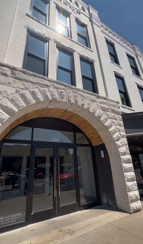 Athens Apartments - Photo 3 of 10