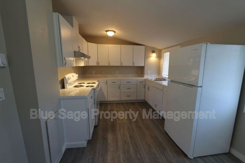 1886 Palo Alto Rd - Photo 5 of 17