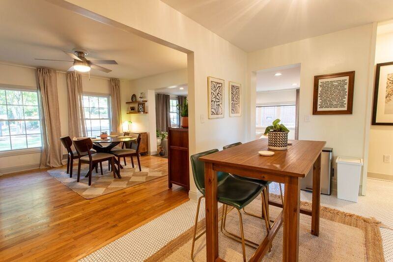 335 Knottingham Dr - Photo 7 of 50