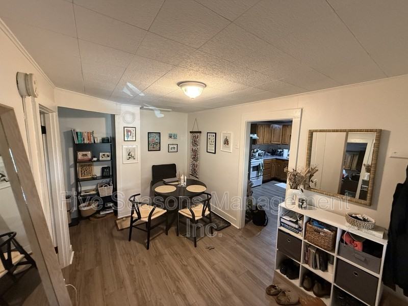 105 Hickok St - Photo 3 of 11