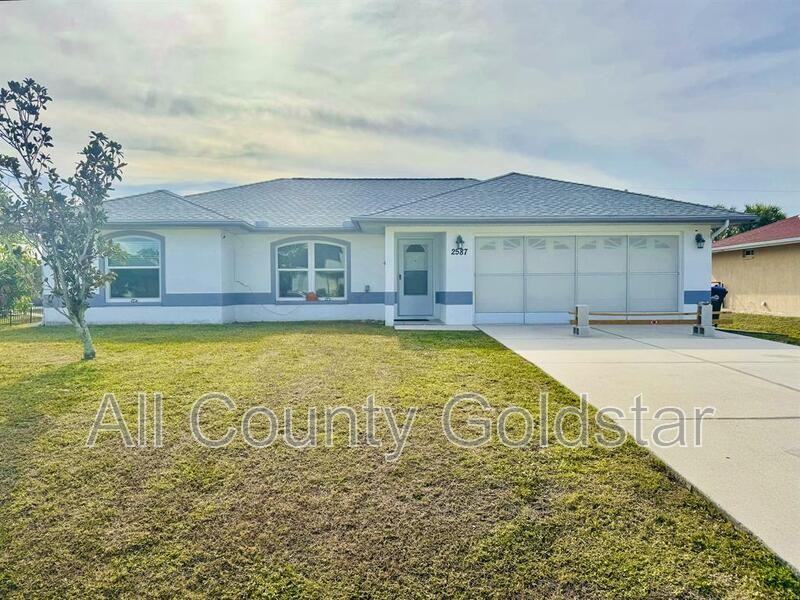 2587 Logsdon St - Photo 2 of 10