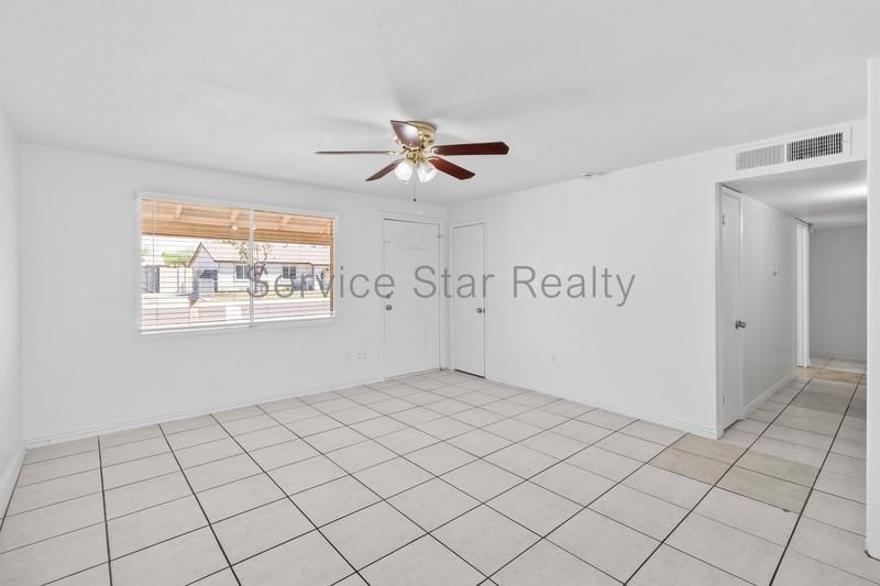 6225 W Almeria Rd - Photo 4 of 20