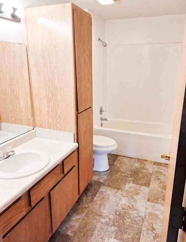 Curia Creek II - Photo 4 of 9