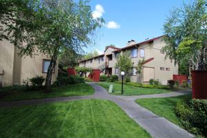 featured image of 2120 Jennings Ave