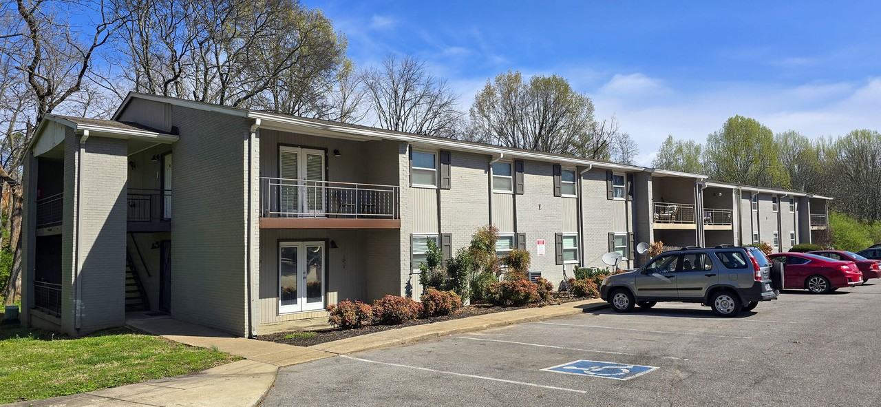 Sycamore Villas - Photo 7 of 11