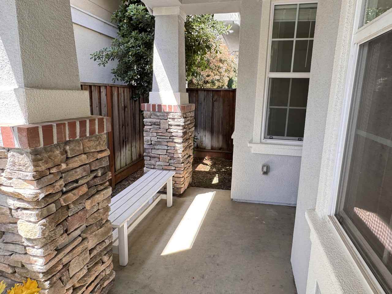 521 Starwood Court - Photo 5 of 45