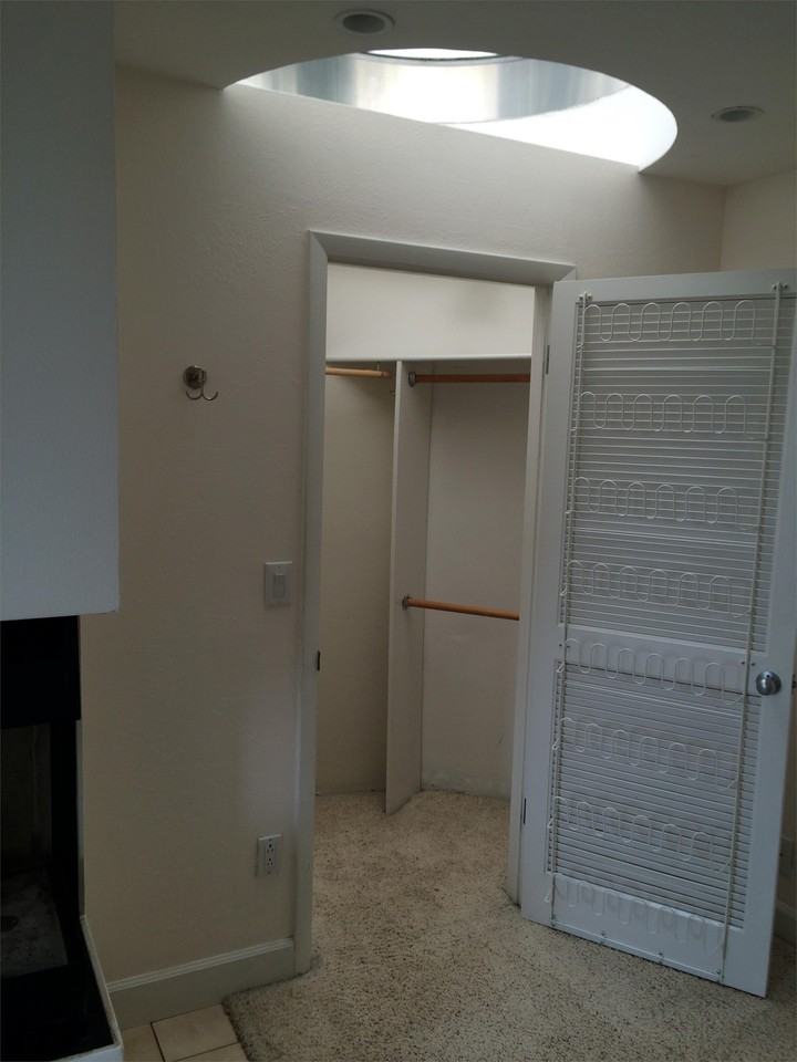 701 Pearl Street, #5 - Photo 7 of 36