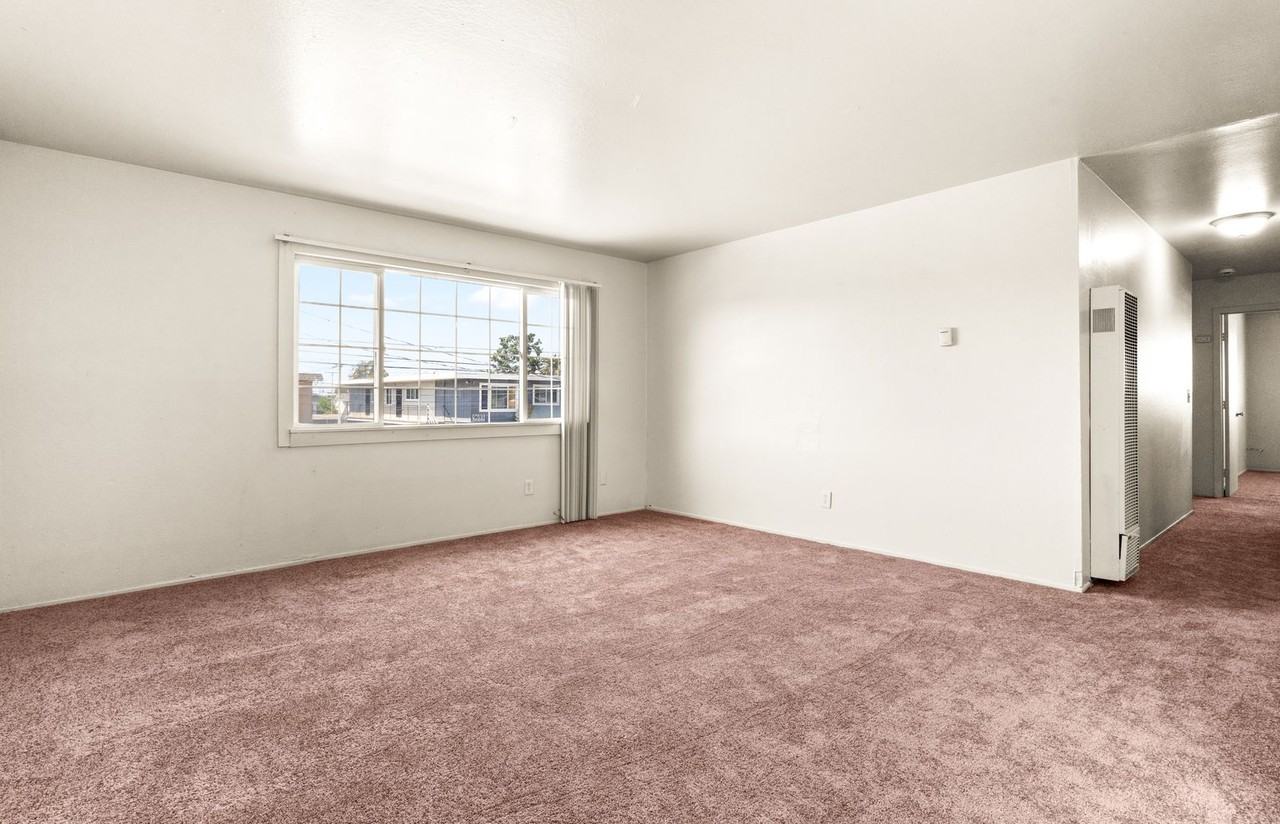 9706 Cherry Street #04 - Photo 2 of 19