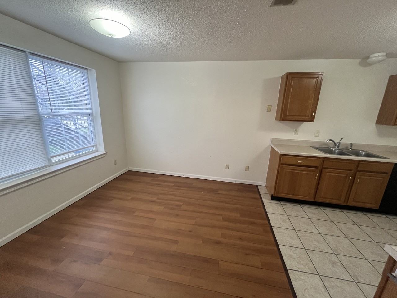 111 Commercial - Photo 2 of 9