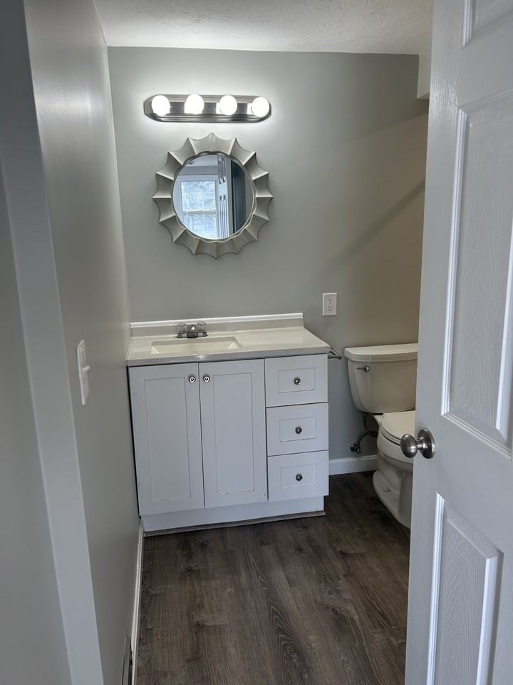 175 West Main Street - Photo 4 of 5