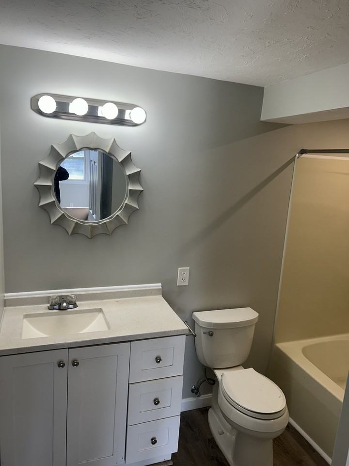 175 West Main Street - Photo 5 of 5
