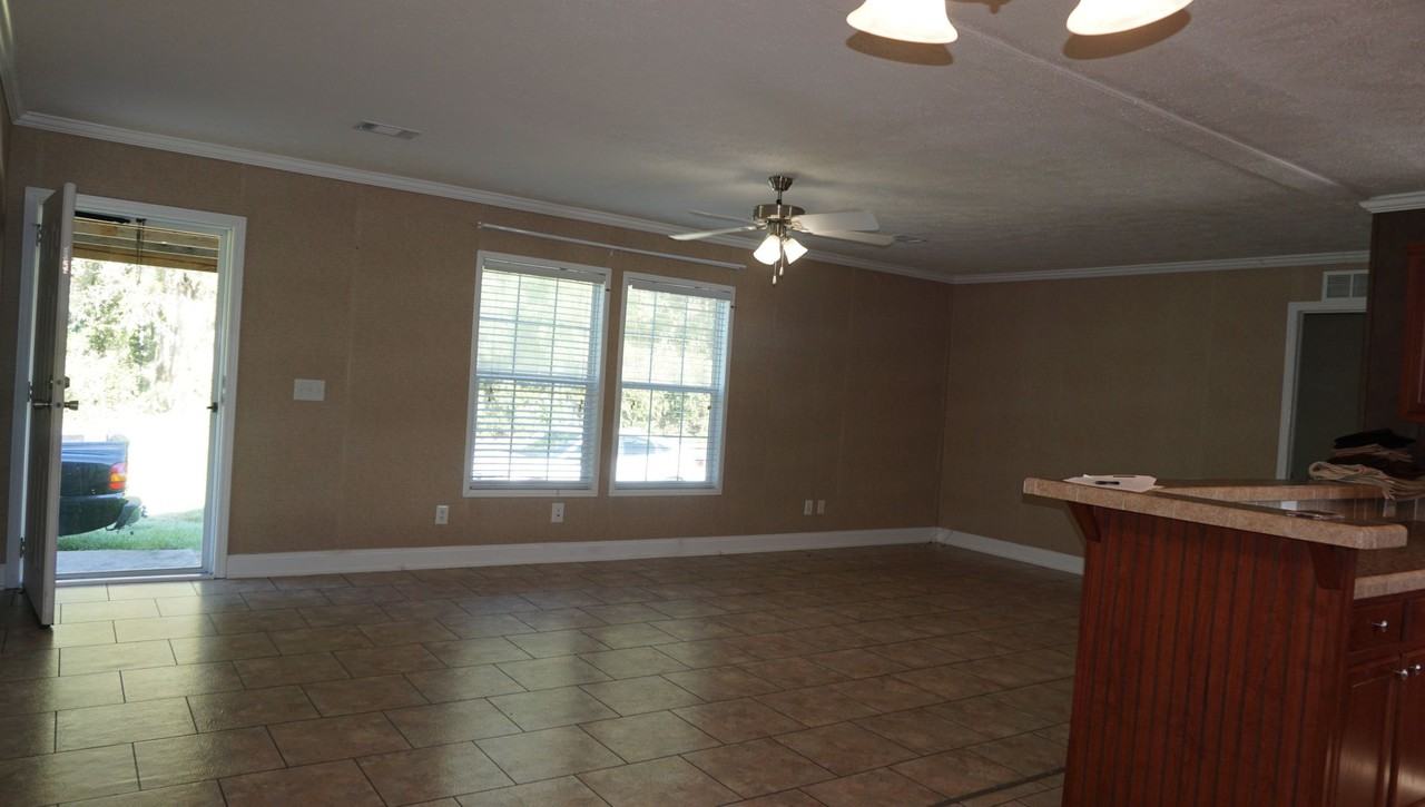 3876 Rowell Rd - Photo 3 of 40