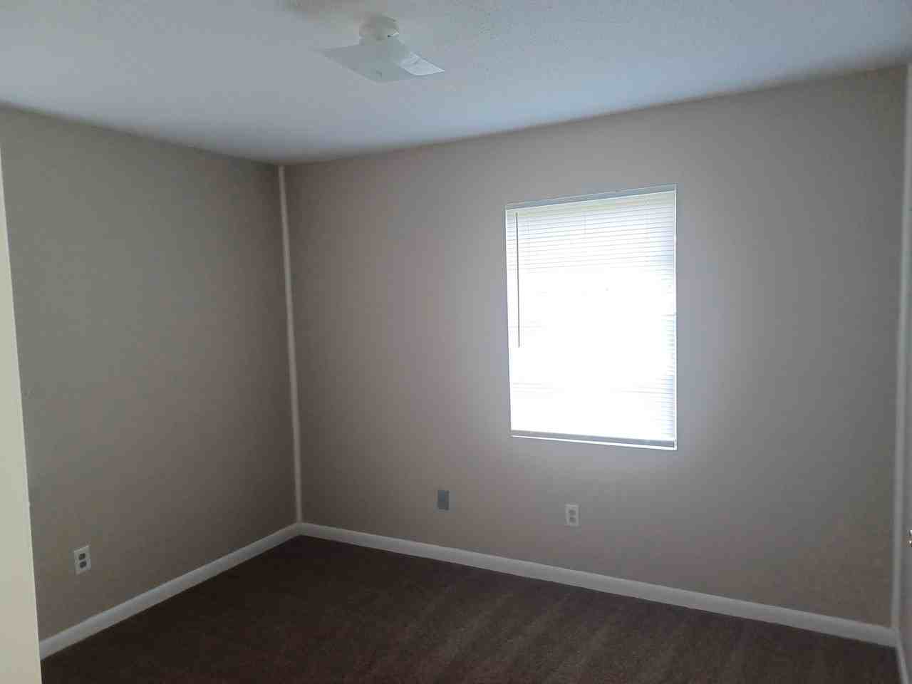 120 Glenn Bryant Rd - Photo 7 of 10