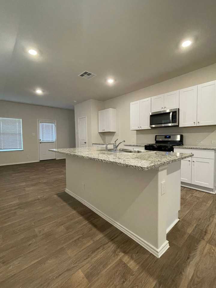 145 Hogans Aly - Photo 2 of 13