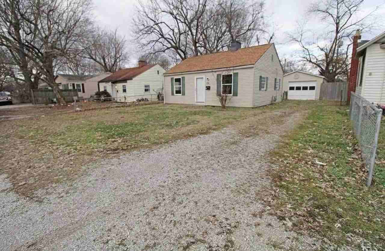 730 Ridgeway Ave - Photo 2 of 12