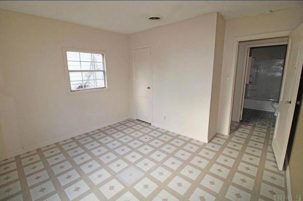 730 Ridgeway Ave - Photo 7 of 12