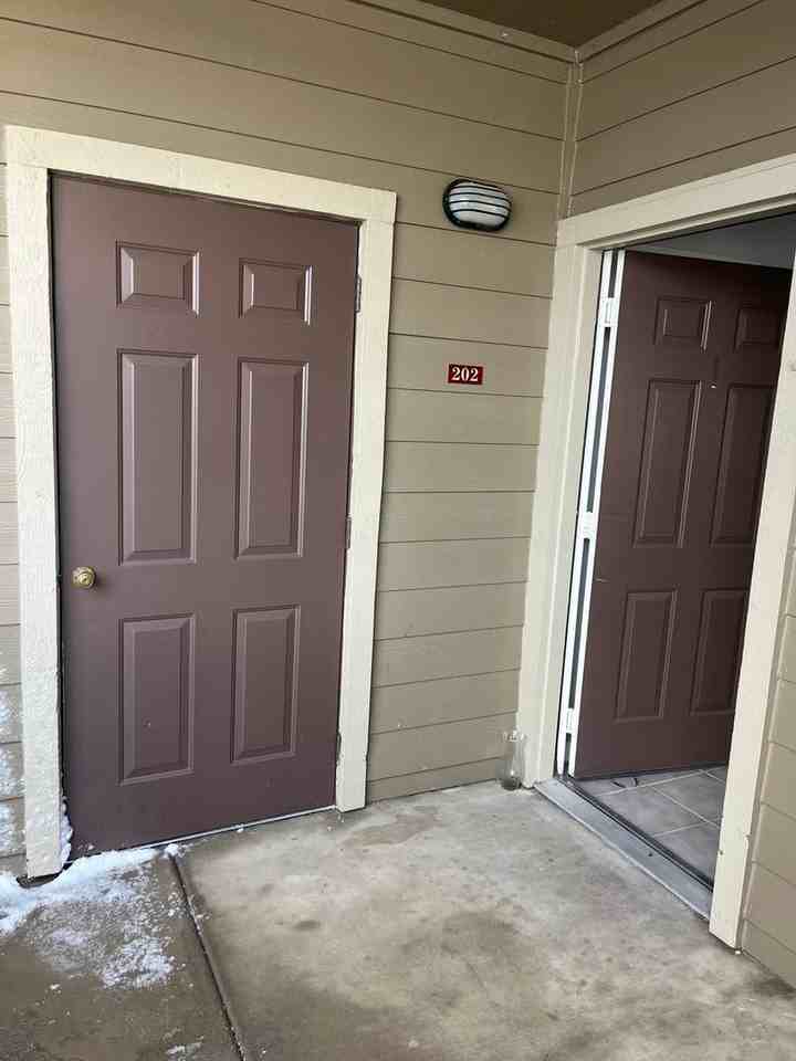 12886 Ironstone Way - Photo 2 of 9