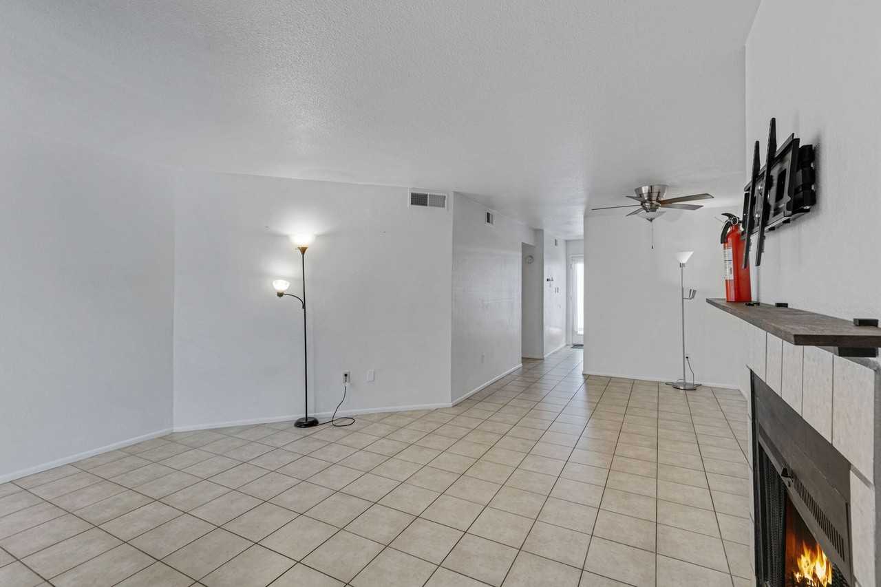 11640 11640 N 51st 143 - Photo 7 of 24