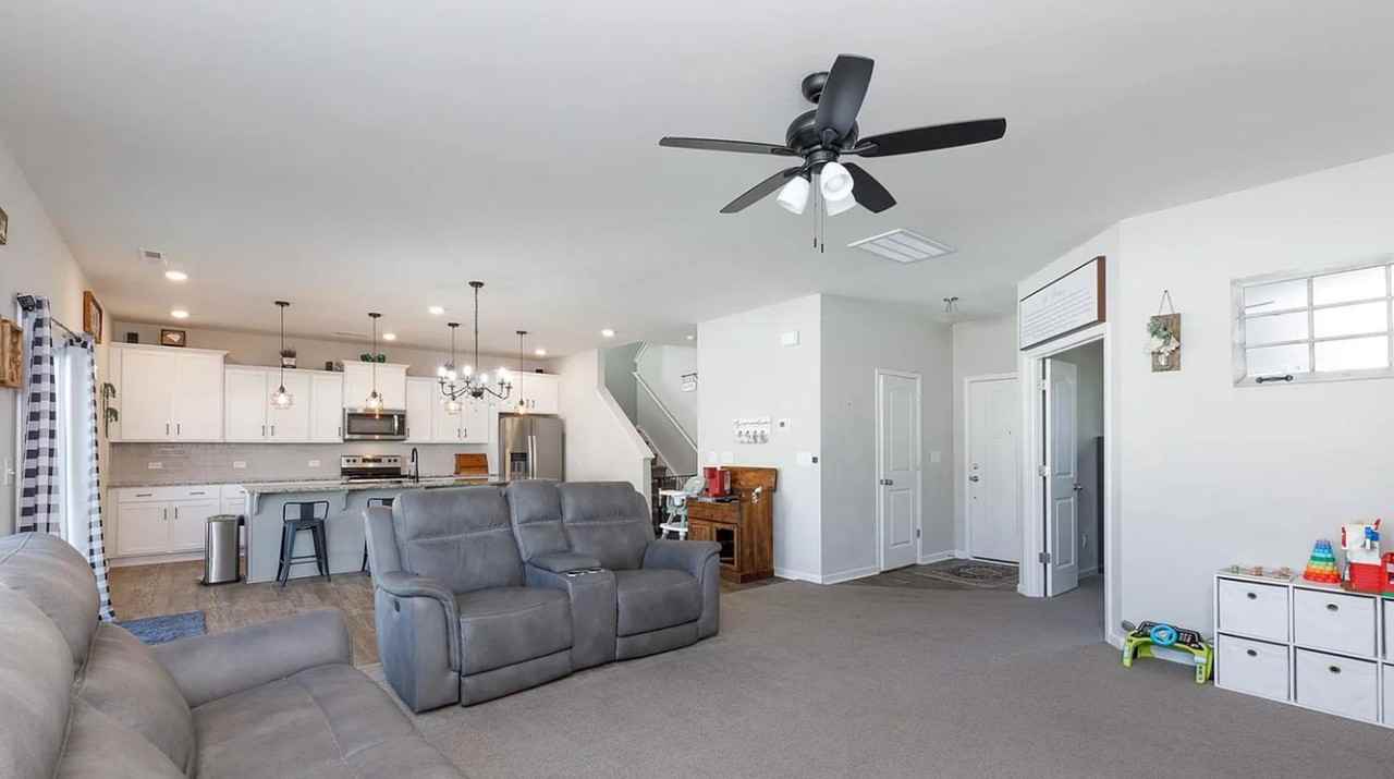 446 Brannon Meadows Dr - Photo 4 of 16