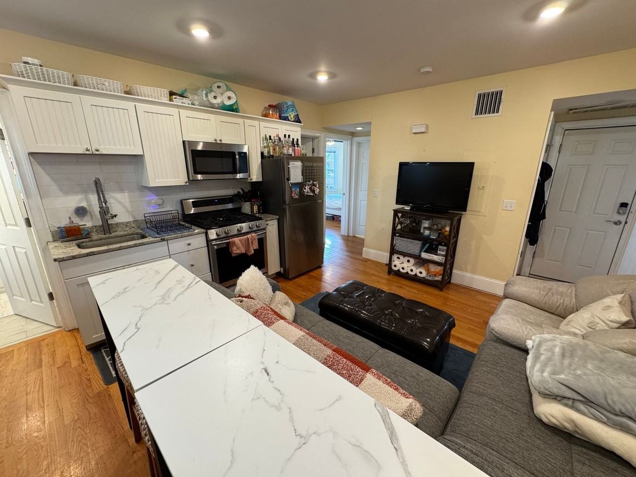 30 Cambridge Ter - Photo 6 of 29