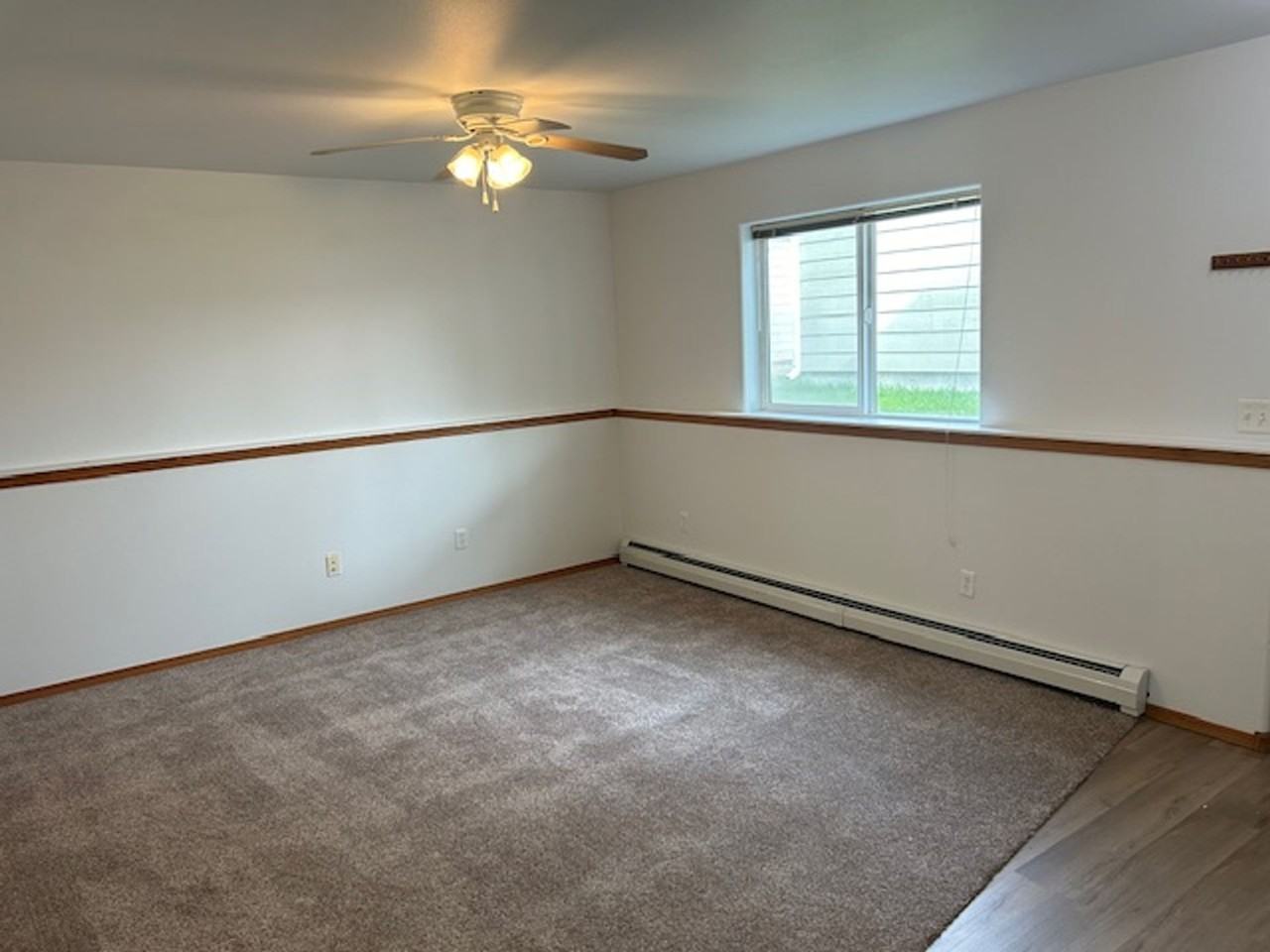 W Shore Dr - Photo 3 of 20