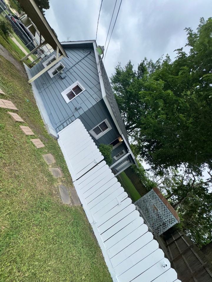 4104 Houx St - Photo 3 of 10