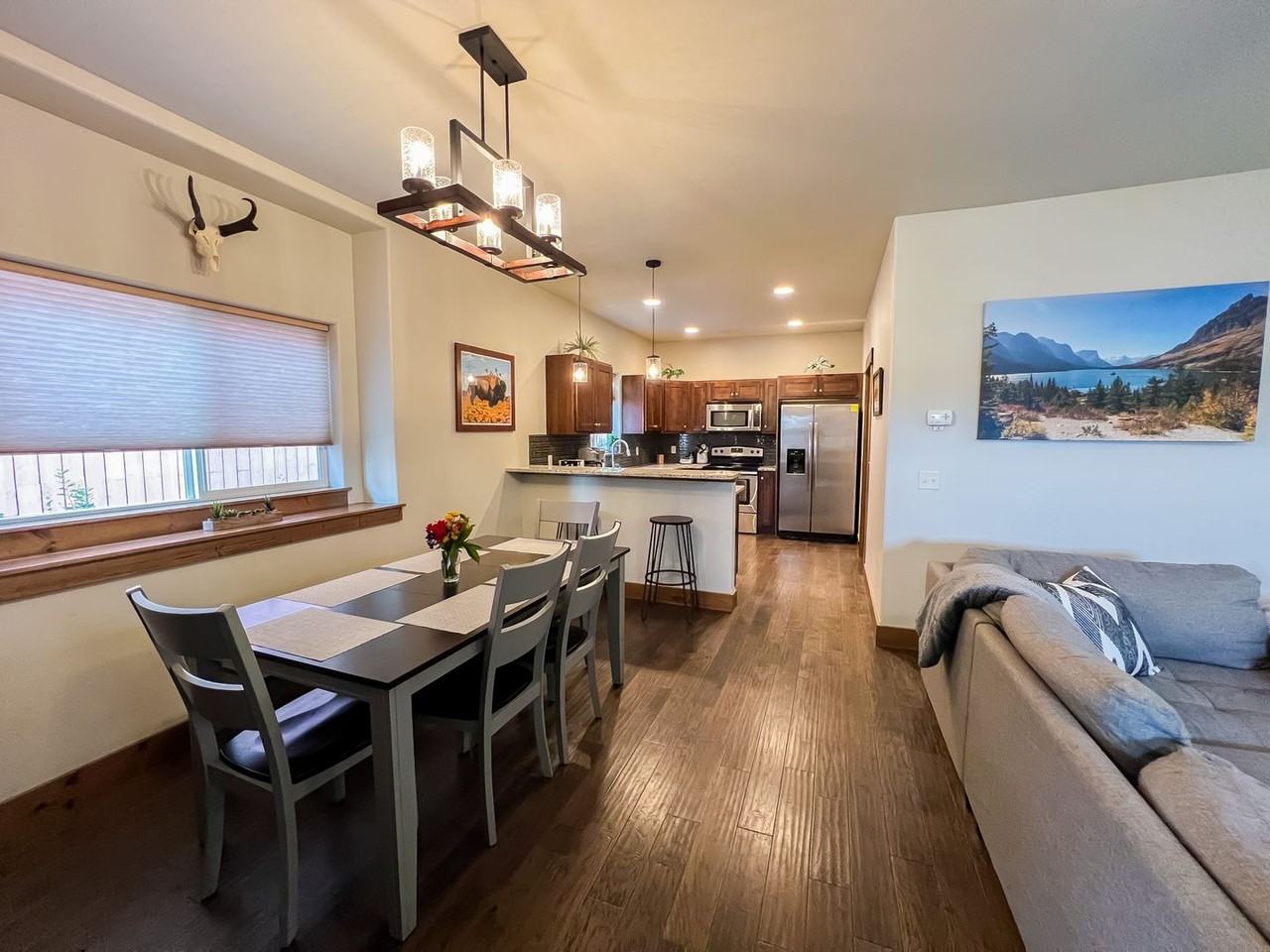 1387 Crabapple Dr - Photo 4 of 50