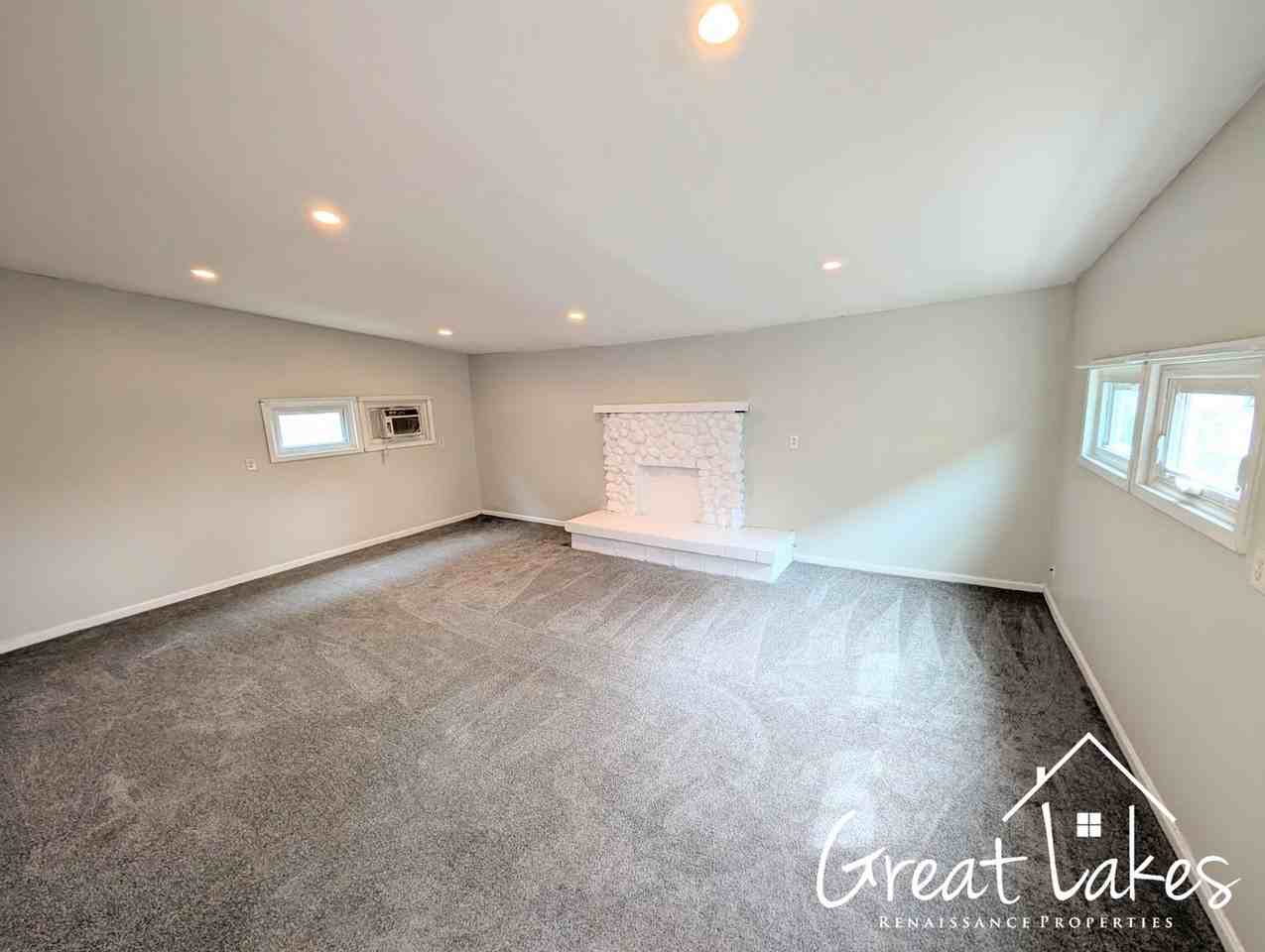 12038 Lumpkin St - Photo 2 of 7