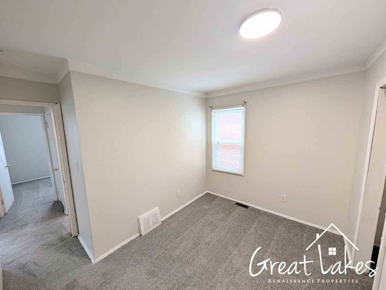 12038 Lumpkin St - Photo 3 of 7