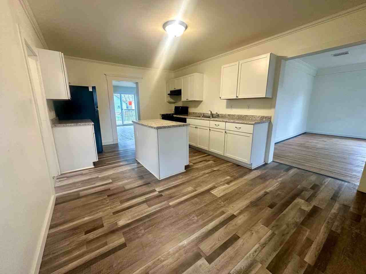 706 Lincoln Ave - Photo 4 of 45
