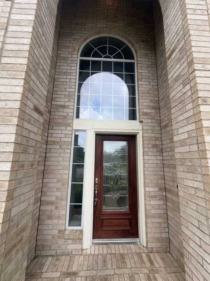 2513 Flycatcher Cove Dr - Photo 2 of 24