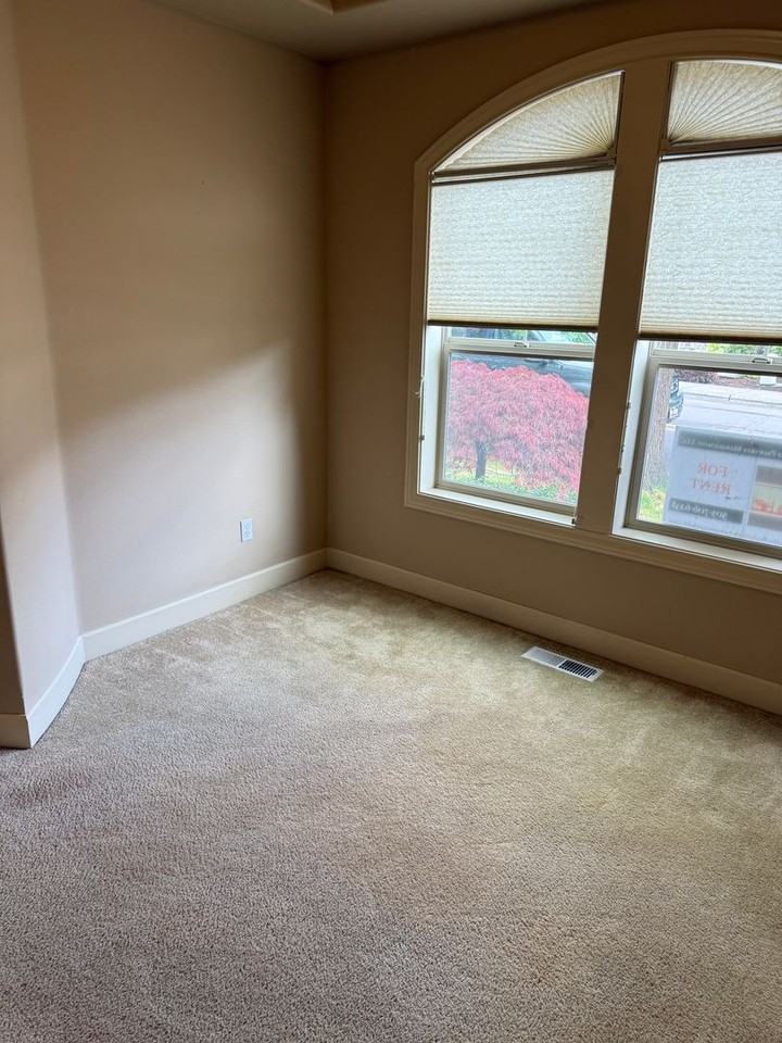 21130 Nw Galice Ln - Photo 6 of 42