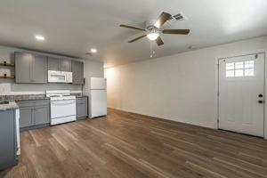 featured image of 3104 Cross Cir