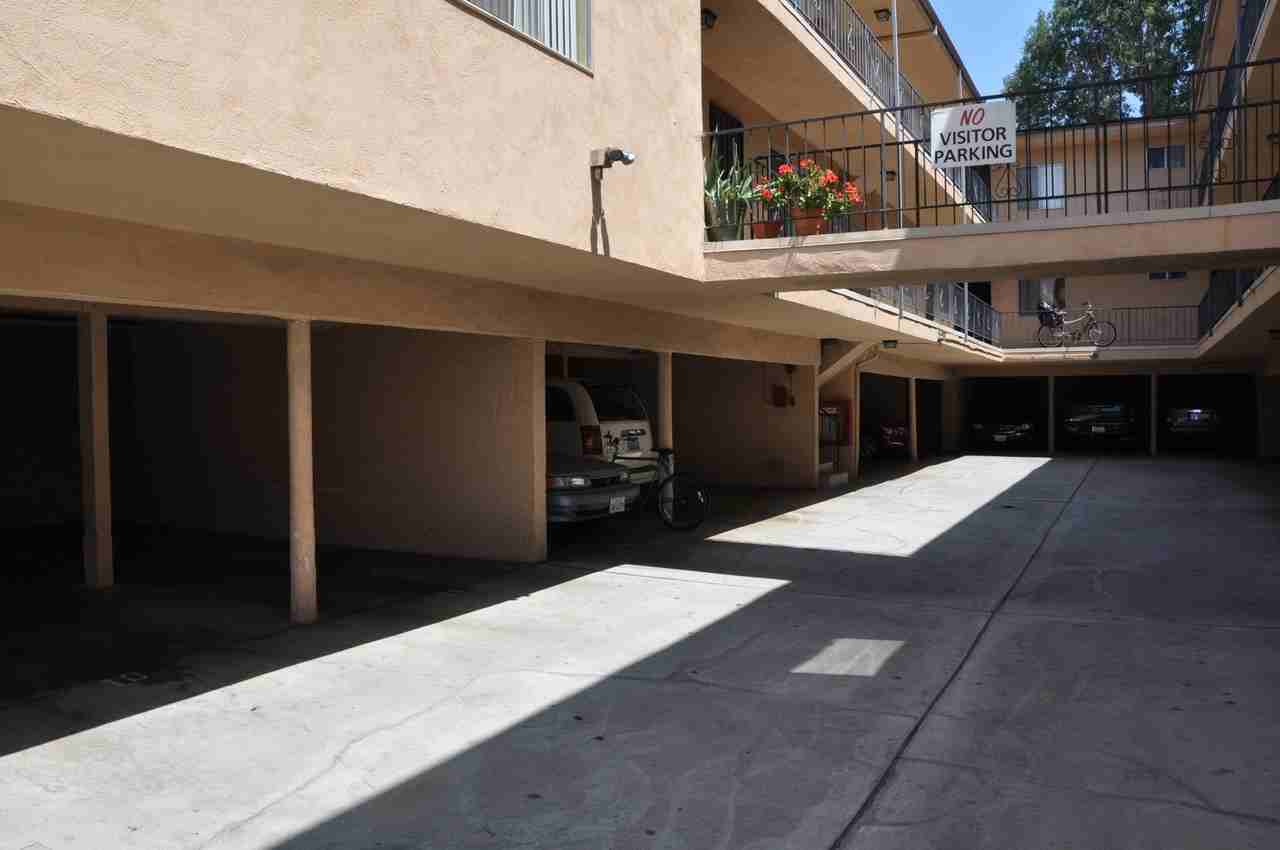 Pinnacle Rosewood, LLC - Photo 4 of 37