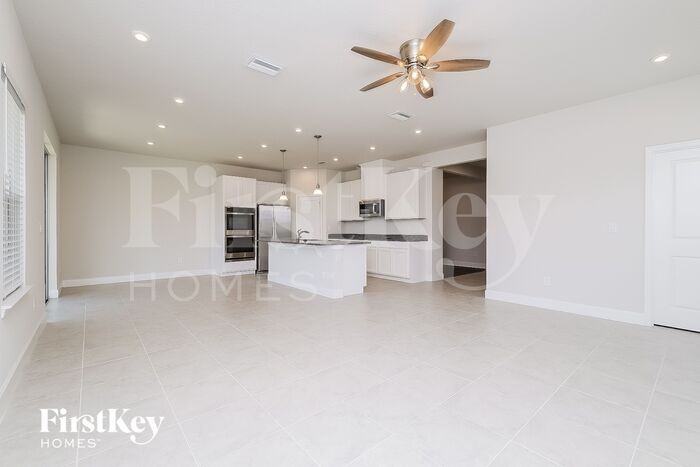 10572 Gliding Eagle Way - Photo 2 of 15