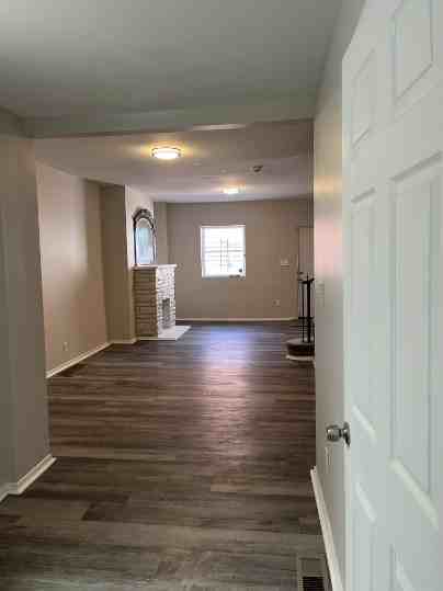 1515 S Lecount St #NA - Photo 2 of 15