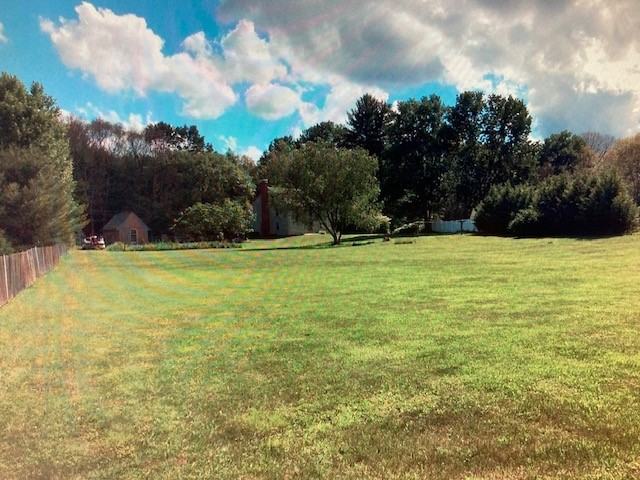 96 Yew St #1 - Photo 2 of 21