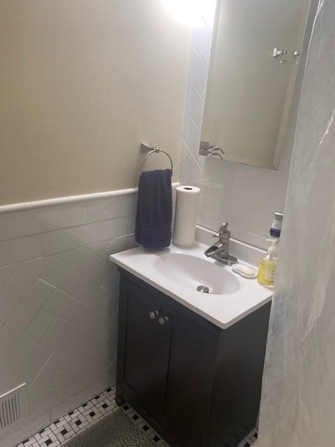 1520 Summit Rd #NA - Photo 7 of 20