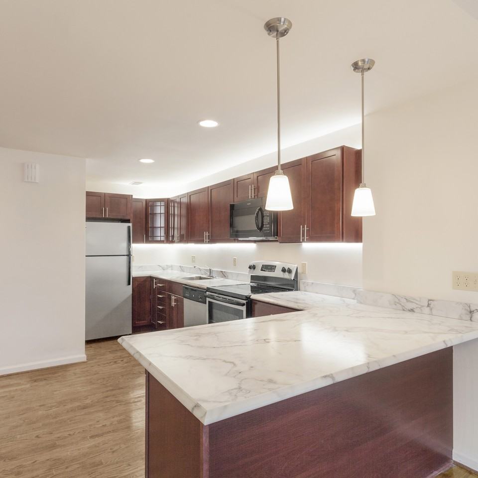 333 Denniston St #NA - Photo 5 of 6