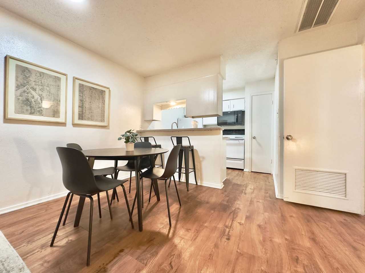 Marian Condos - Photo 6 of 50