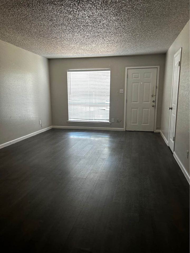 417 Church Street - Photo 2 of 6