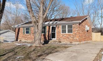 1045 Greenway Dr - Photo 1 of 1