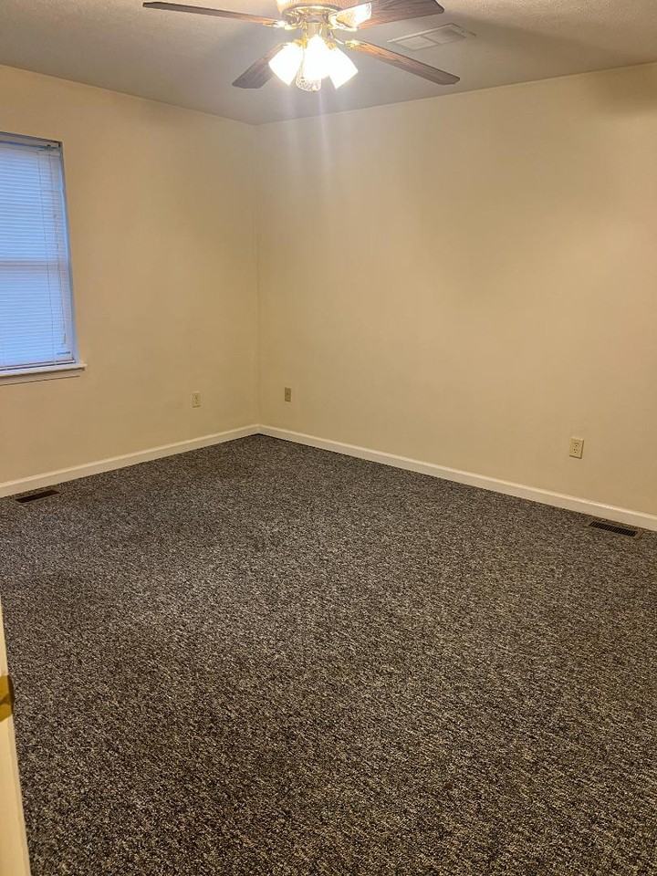 199 South Brook Street - Photo 6 of 10
