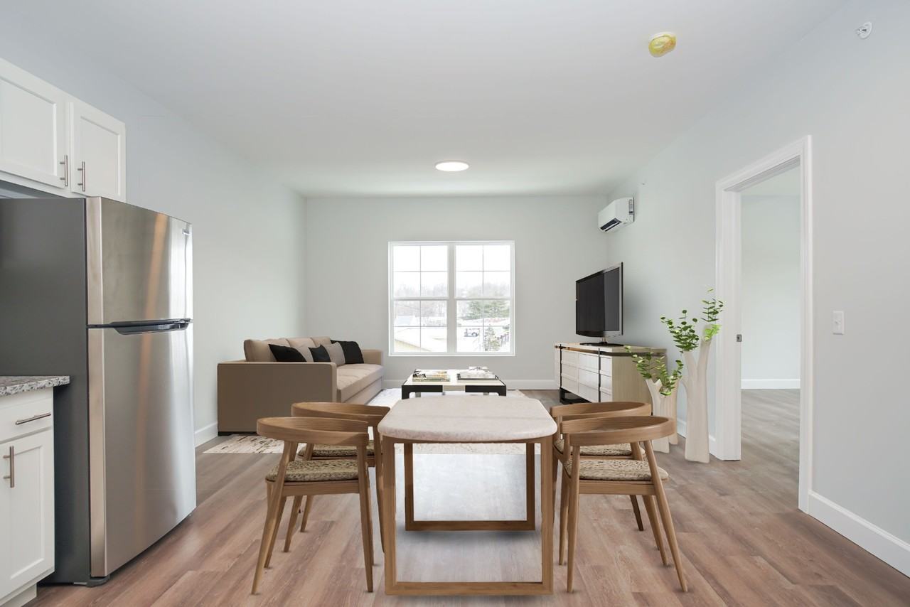 Creekside Apartments - Photo 2 of 10