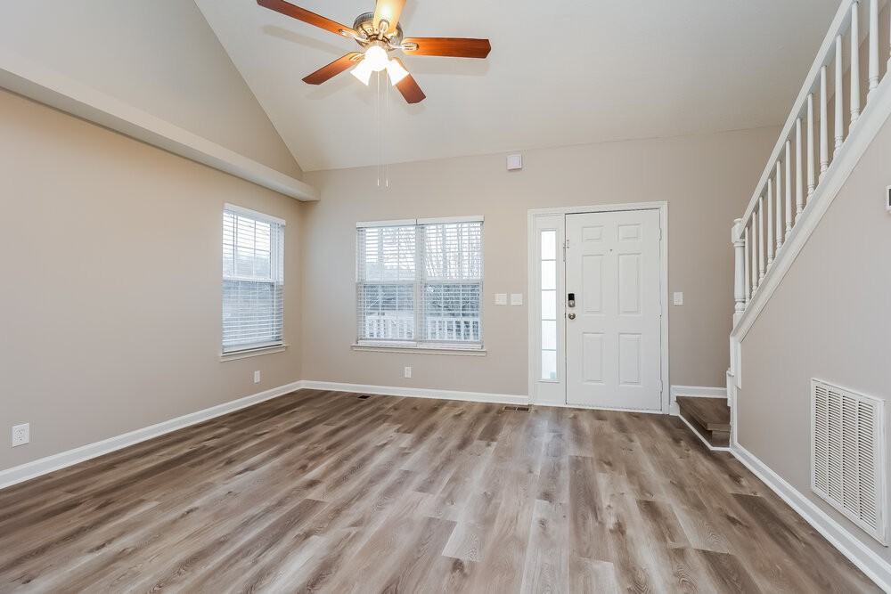 5012 Chadfield Way - Photo 5 of 18