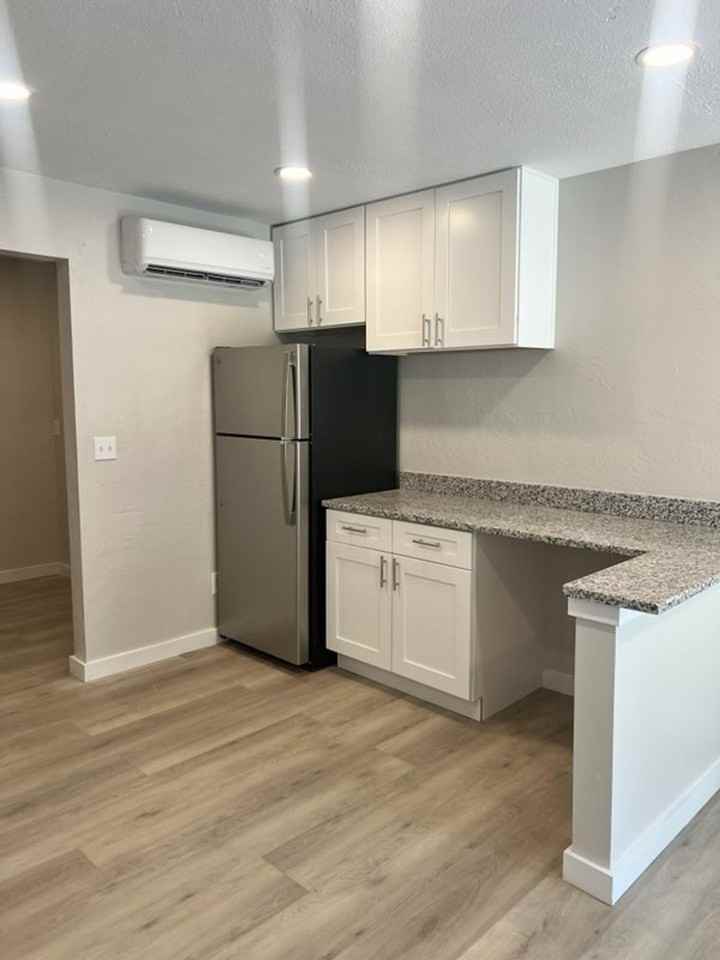 The Sandalwood Apartments | Studio Apartments in Downtown Ocala - Photo 4 of 14